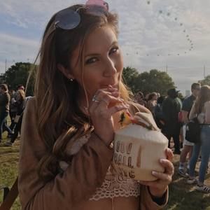 Meet your Posher, Hannah